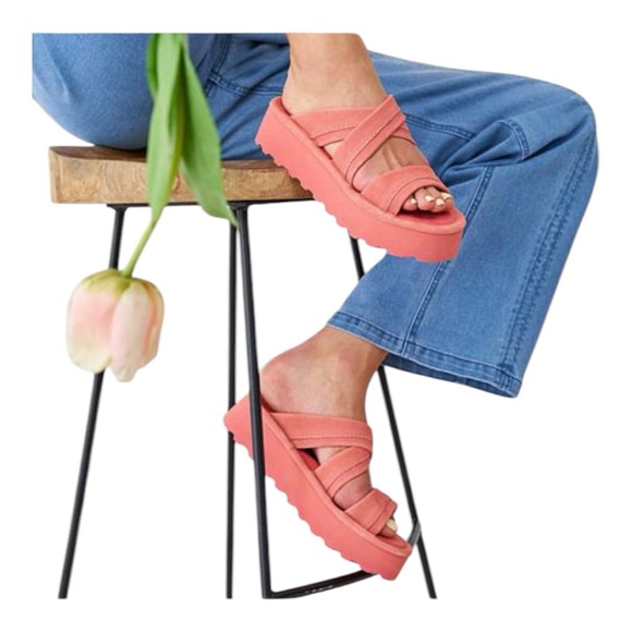 Shoes - BearPaw Slide N Go Sandals